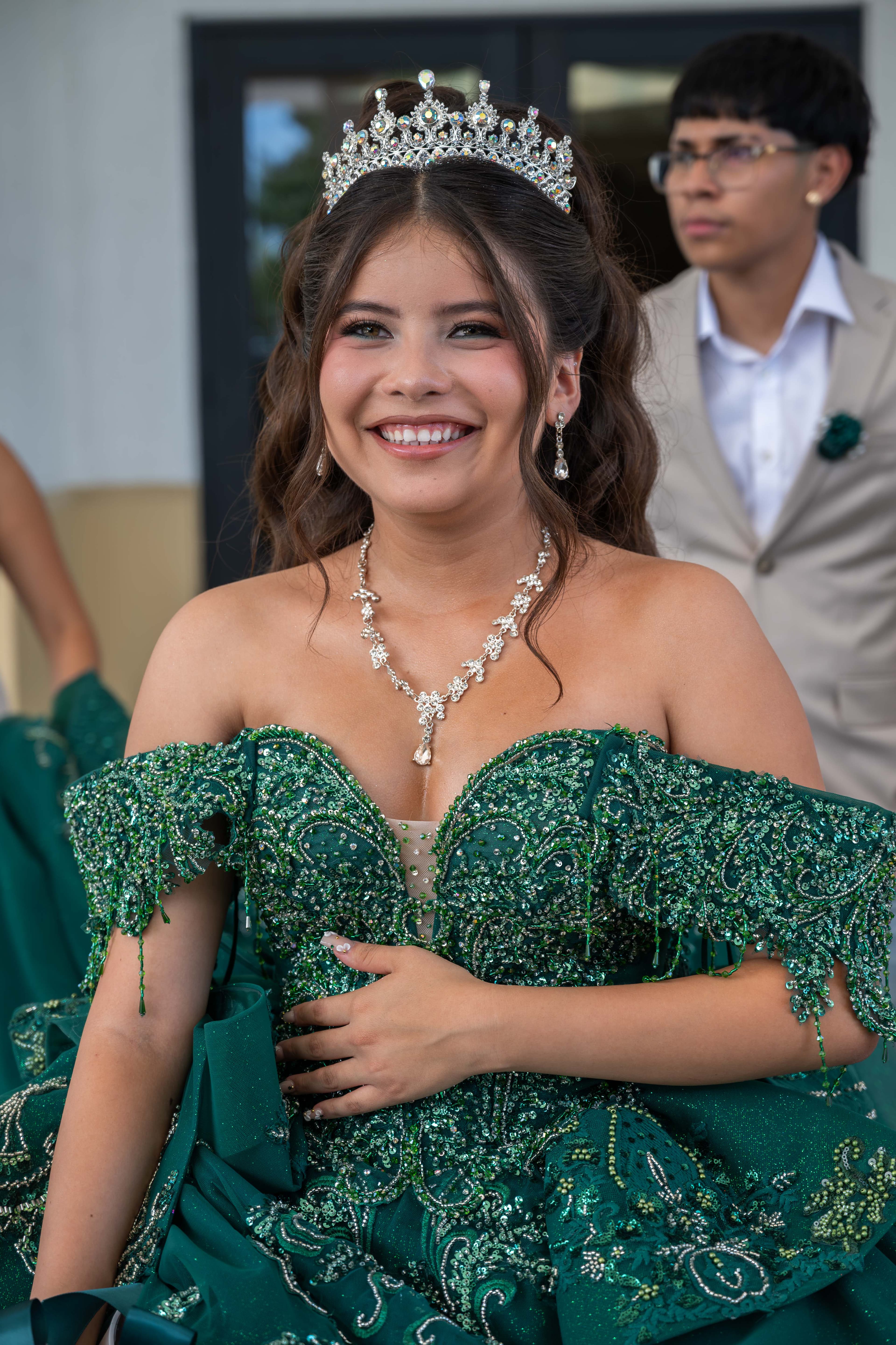 Quinceañera portrait with family, Fort Myers photography