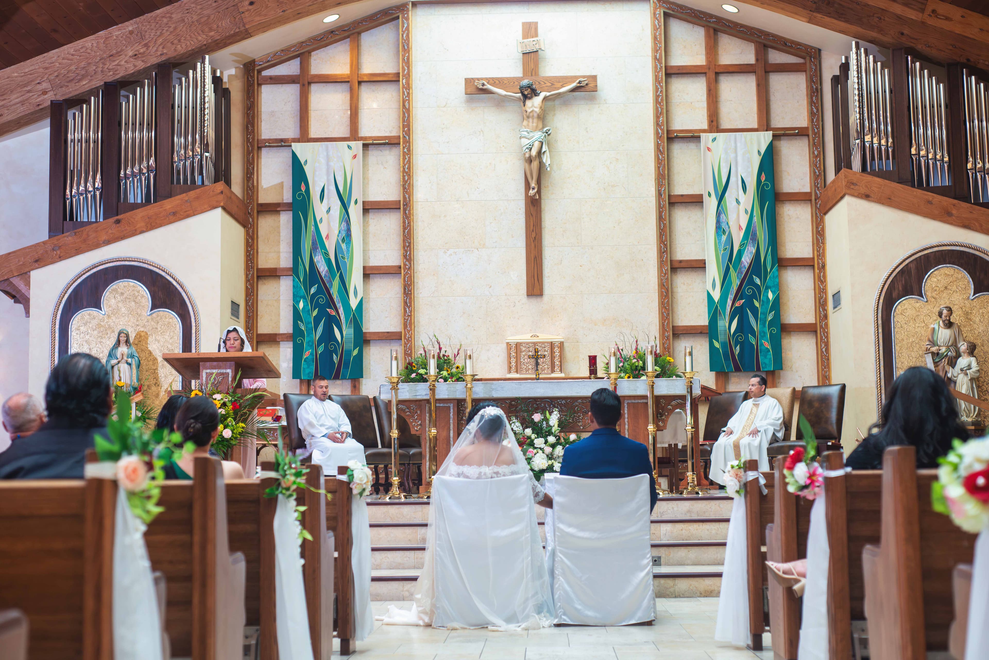 Wedding day candid moment, Cape Coral wedding photography